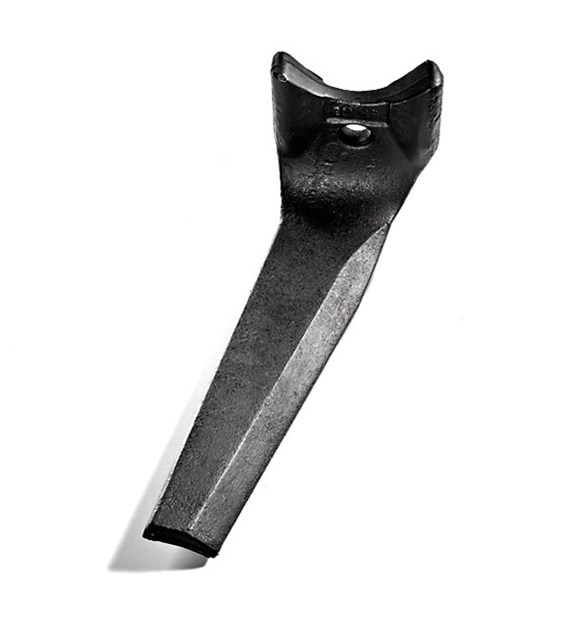 Ząb brony aktywnej, prawy